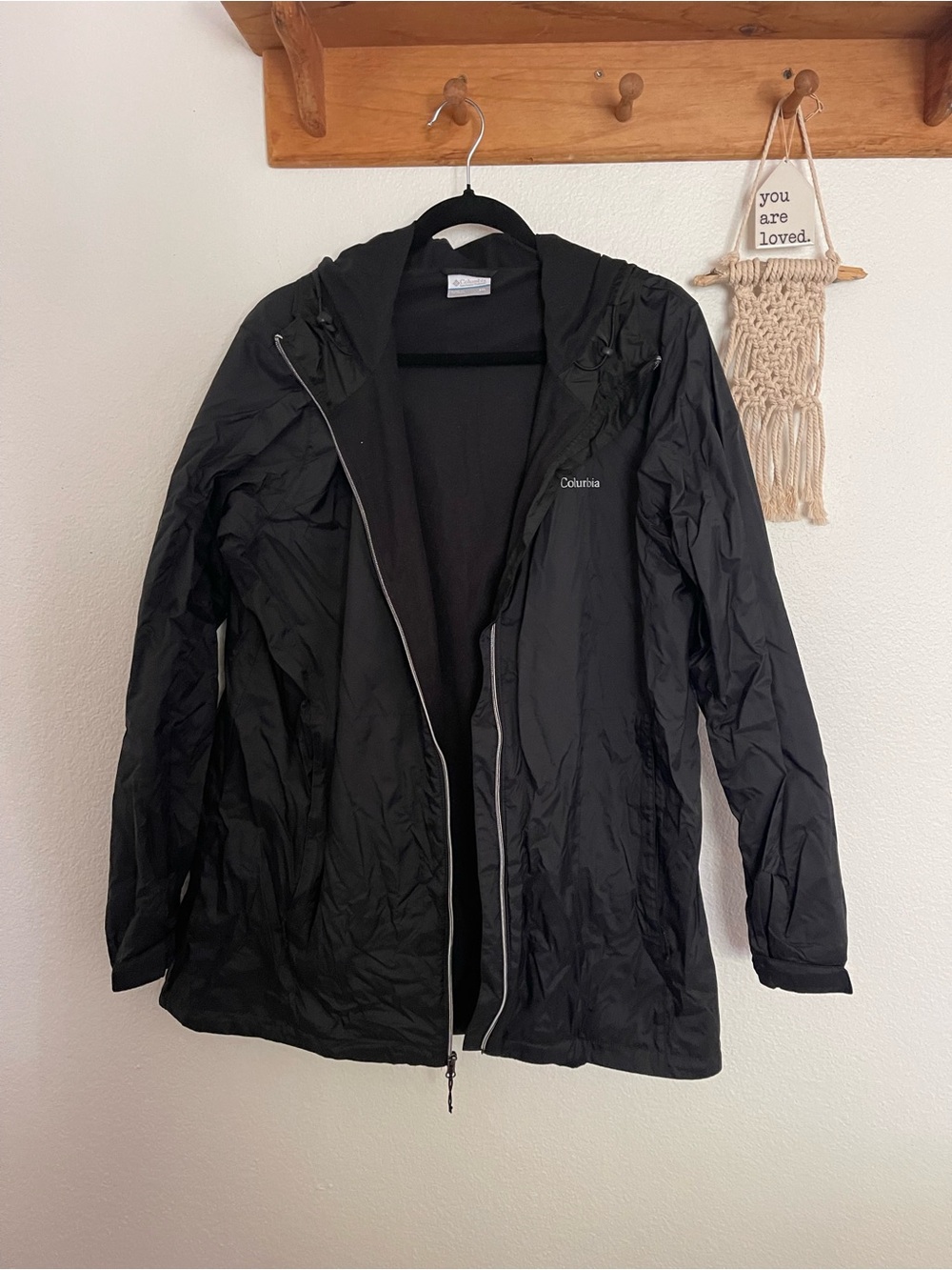 Columbia Black Hooded Raincoat